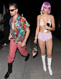 Amelia, who is the daughter of real housewives star lisa rinna, shared on the skinny. Who Is Amelia Hamlin 5 Things About Scott Disick S Rumored Girlfriend Hollywood Life