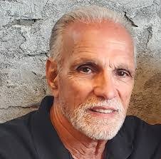 Isaac Diamond's Instagram, Twitter & Facebook