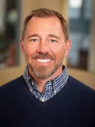 2025 RealTrends Broker Rankings