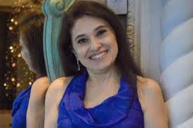 Tradutora, foi madrinha da Luluzinha e batizou Zé Colmeia