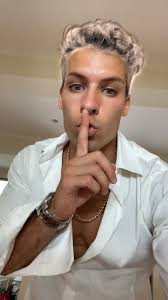 Videos De Flavia Toscano Dieciséis