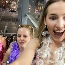 All the stages of adoring you H.S 💜🧡