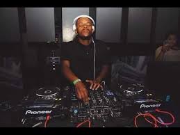 Amapiano Mix 2020 Kabza De Small Dj Maphorisa Vigro Deep Youtube Dj Universal Music Songs
