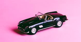 We own and operate more than 1,200 stores in 32 states and our stock trades on the nasdaq (mnro). Job Offers Retail Fashion And Luxury Luxe Talent