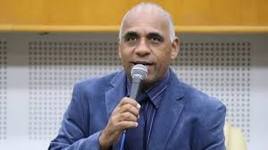 Prefeitura de aparecida de goiânia. Quem E O Pastor Da Igreja Universal Que Assume A Prefeitura De Goiania Veja