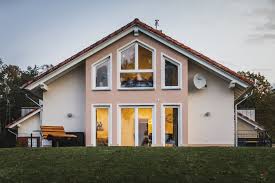 Der ort verfügt über einen kleinen historischen ortskern und ist umgeben von verschiedenen seen und gehört zur bekannten mecklenburgischen seenplatte. Ferienhaus William Buchen Direkt Am Altdorfer See Bei Krakow