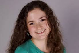 Autumn Little's Instagram, Twitter & Facebook