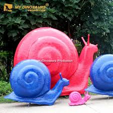 Fast fiberglass is the premier manufacturer of fiberglass statues, roadside attractions, themed water slides, and larger than life creations of all kinds. Fdf 080 Giant Size Fiberglass Snail Statue My Dinosaurs