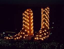 At Night San Antonio Tx Giant Cowboy Boots Status Infront Of Northstar Mall Near San Antonio Airport San Antonio Vacation San Antonio San Antonio Texas