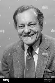 News anchor 1980s hi-res stock photography and images