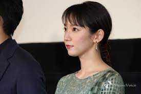 吉岡 里帆 ショート