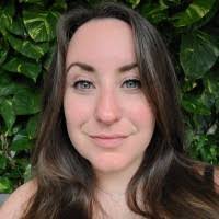 Anna Taff's Instagram, Twitter & Facebook