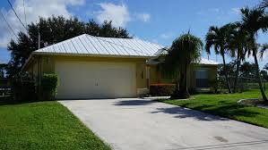 Just Listed Immaculate Updated Remodeled 3 2 2 Cbs Remodel Better Homes Gardens Sliding Glass Door