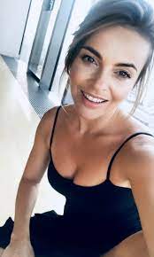 Aktywuj teraz, a 14 dni otrzymasz gratis! Edyta Herbus Kusi Dekoltem Na Instagramie Wyglada Zjawiskowo