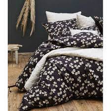 Existe en 140x200, 160x210, 200x200, 240x220, 250x220 et 260x240 cm. Acheter Housse De Couette May Sylvie Thiriez