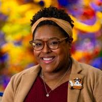 Stephanie E. Smith-Gragg