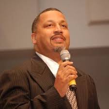 Aaron Grady Shaw (@AaronGradyShaw)