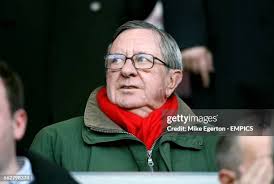113 Peter Hill Wood Chairman Of Arsenal Stock Photos, High-Res Pictures,  and Images
