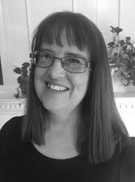 Diana Keck's Instagram, Twitter & Facebook