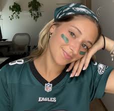 Pretty and Strong girls loves the Eagles 💚 #EaglesNation