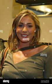 Liu jo laden -Fotos und -Bildmaterial in hoher Auflösung