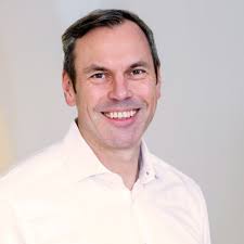 Logistik aus dem Herzen der Alpen mit Hauptsitz im Südtiroler Auer. Das…