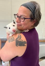 Possum has four modes. Crocodile. Cinnamon bun. Parrot. Professional maraca  shaker.