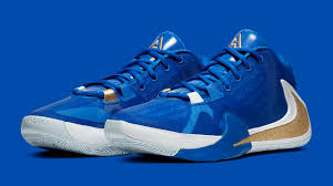 Giannis antetokounmpo greek freak getting a signature shoe?! Nike Zoom Freak 1 Greece Release Date Bq5422 400 Pair Sole Collector