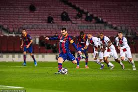 Berdasarkan data transfermarkt, keylor navas dan messi sebelumnya sudah empat kali berhadapan dalam situasi penalti. Barcelona 1 4 Paris Saint Germain Mbappe Scores Stunning Hat Trick As Visitors Come From Behind Daily Mail Online