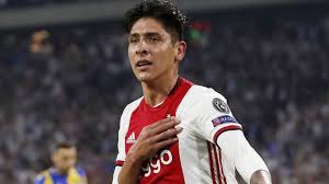 Edson omar álvarez velázquez is a mexican professional footballer who plays for eredivisie club ajax and the mexico national team. Edson Alvarez Debuto Con Gol En La Champions League En El Ajax Vs Lille Infobae
