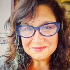 Medium Tarot Paranormal Specialist Animal Communicator