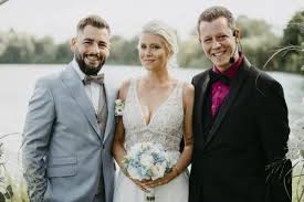 Traumhaft schöne brautkleider mit viel spitze und feinsten details. Spitzenliebe Der Brautladen In Grundau Im Herzen Des Mkk