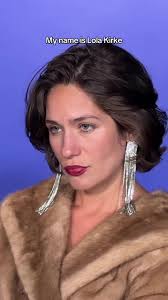 Lola Kirke Engaged
