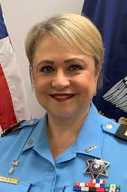 Karla Beck's Instagram, Twitter & Facebook