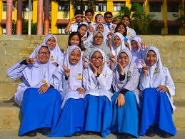 Abdul majid, pengetua cemerlang smk putrajaya presint 11(1), dalam pengurusan sekolah. Tingkatan 1 Majalah Inspirasi 11 Smk Putrajaya Presint 14 1