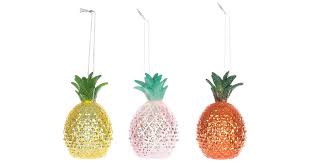 Learn an easy and free way to make pineapple tree decoration with a delicious presentation by taslima hussain. Cody Foster Co Pineapple Christmas Tree Decoration 32 Christmas Baubles Popsugar Home Uk Photo 19