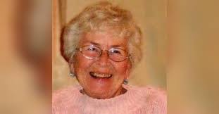 Ilene Robertson's Instagram, Twitter & Facebook