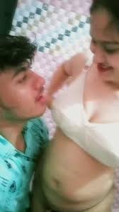 Huge Boobs Girlfriend Bathroom Big Boobs Boob Sucking Desi Mms Videos -  HotPic.CC