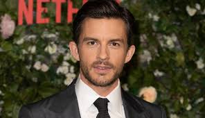 24 gay or bisexual actors who played straight characters