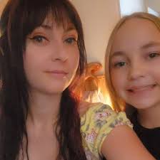 Hello, does anyone have a tried and tested scone recipe for me please.  Thank you.