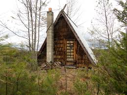 The natural beauty and character of eastern white pine logs is so striking, sometimes it just needs to take center stage. Rustic A Frame Hunting Cabin Near Bethel Maine 1280 960 Cabinporn