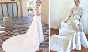 Check spelling or type a new query. Designer Konkurrieren Um Das Schonste Hochzeitskleid Aus Klopapier Details Tierwelt