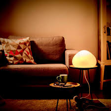 Philips led desk lights use a matte diffuser and are designed to reduce glare, eye strain and eye fatigue. Buy Philips Hue White Ambiance Wellner Table Lamp Dim Switch At