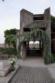 Portal To Tomba Brion By Carlo Scarpa Photo Hannes Koelblinger Brutalist Architecture Industrial Architecture Concrete Architecture