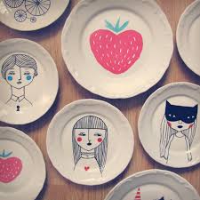 Hand Draw Plates By Mimology Draw Plates Plates On Wall Crafts