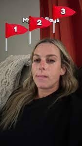 Bobbie Buckland's Instagram, Twitter & Facebook