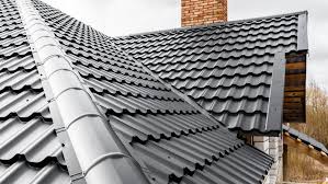 Get the faqs about metal roofing and lightning, hail, fire, and noise during a rain storm. Reasons To Choose Metal Roofing Hulk Roofing