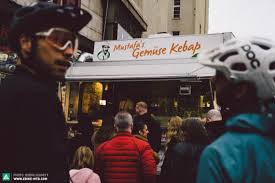 My thick tongue hangs down low to the ground. E Mountainbike City Escape Berlin Powered By Haibike E Mountainbike Magazine