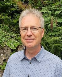 Mark Erbe's Instagram, Twitter & Facebook