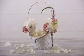 We did not find results for: Diy Mit Blumen Hochzeits Blumen Korb Floraqueen De